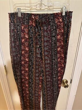 Lane Bryant Burgundy Paisley Straight Leg Pants